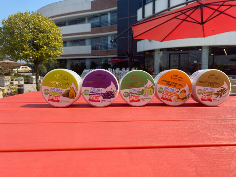 کرم آبرسان انگور وروشا اصل | هلسی بیوتی