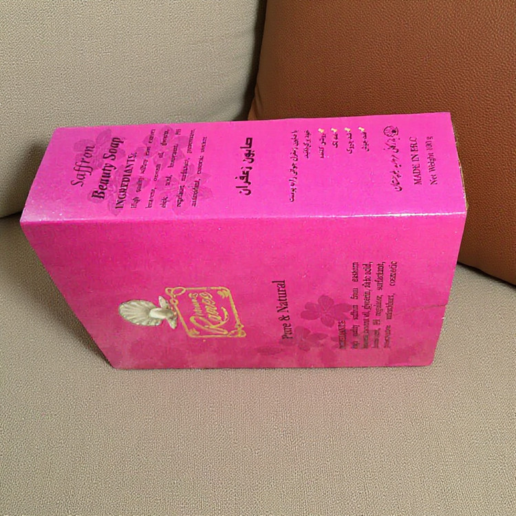 صابون زعفران اصل با خاصیت روشنکننده طبیعی، مناسب برای پوست صورت و بدن، تولید شده از زعفران خالص و با کیفیت